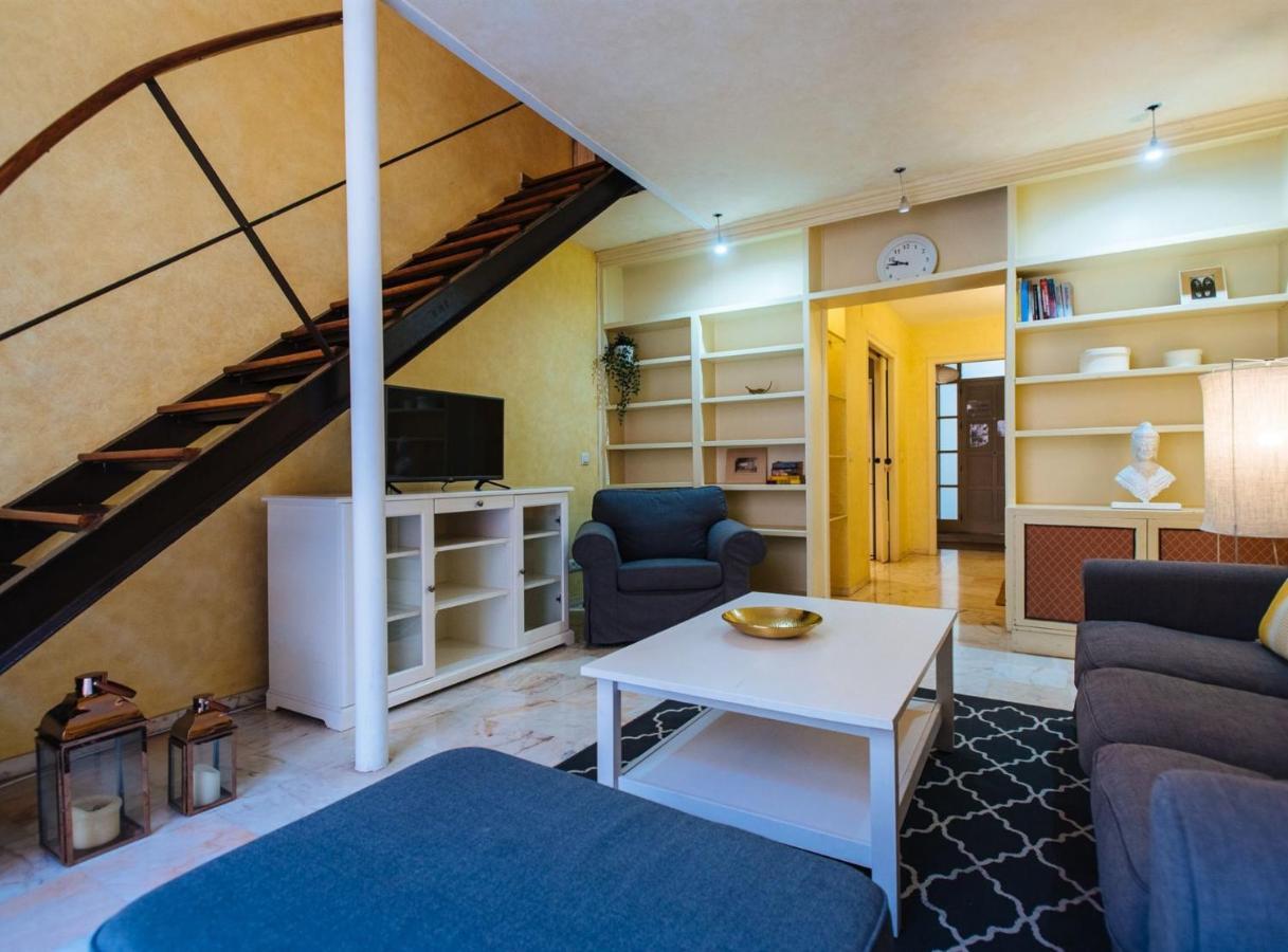 Pajaritos Suite Apartment - Private Parking Included Seville Ngoại thất bức ảnh