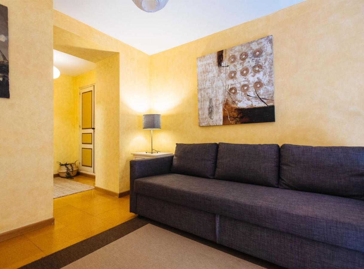 Pajaritos Suite Apartment - Private Parking Included Seville Ngoại thất bức ảnh